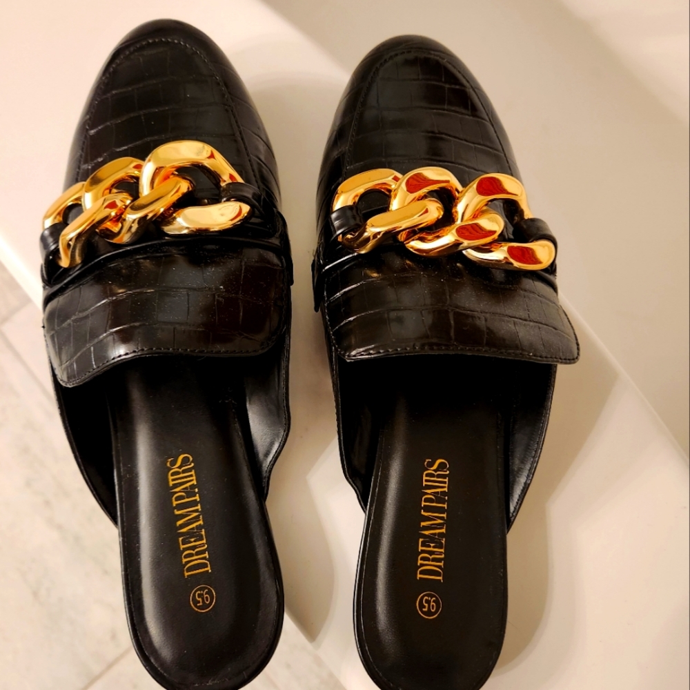 Dream Pairs slip on shoes